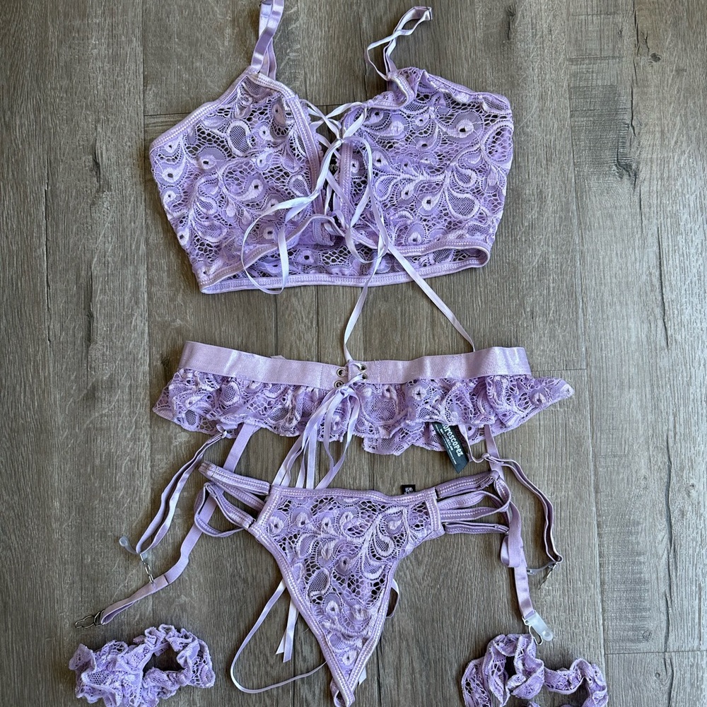 Dollskill Horsocopez Clothing Pisces lilac lingerie set